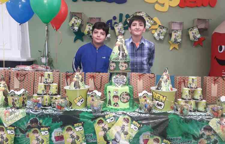 جشن تولد متولدین اسفند ماه دبستان علوی 7