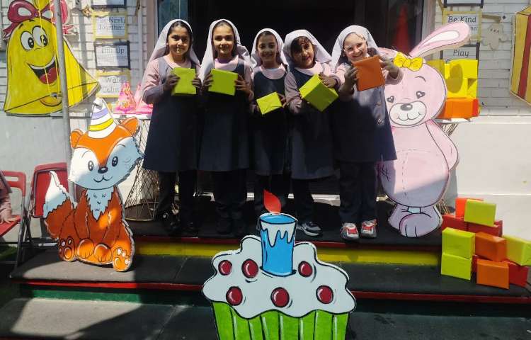 جشن تولد متولدین بهار 1