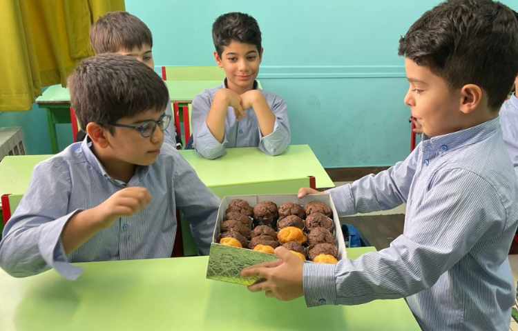 جشن تولد متولدین تابستان و‌مهر 1