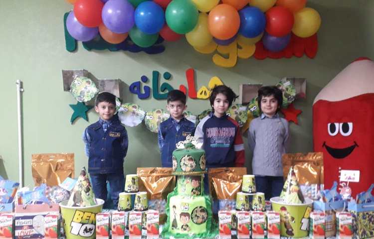 جشن تولد متولدین دی ماه دبستان علوی 1