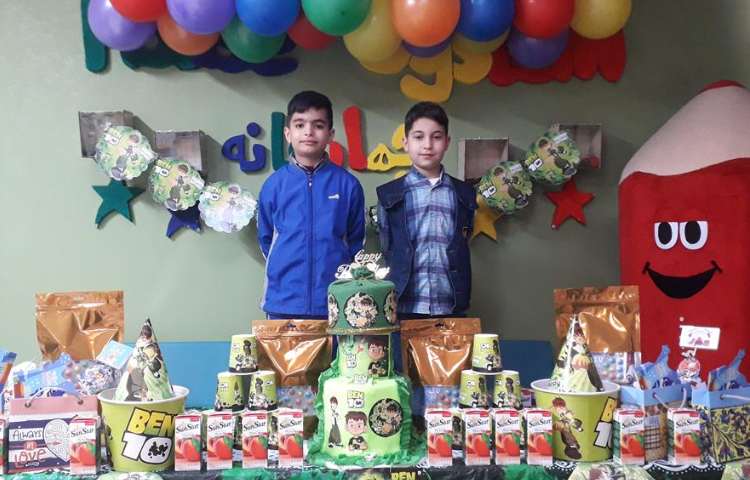 جشن تولد متولدین دی ماه دبستان علوی 4