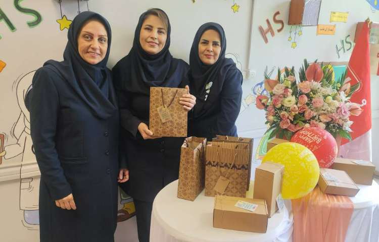 جشن تولد همکاران شعبه 4