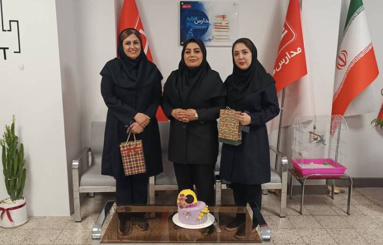 جشن خداحافظی از پرسنل 3