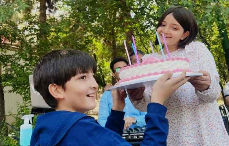 جشن خداحافظی دوم تا ششم دبستان علوی تهران 9