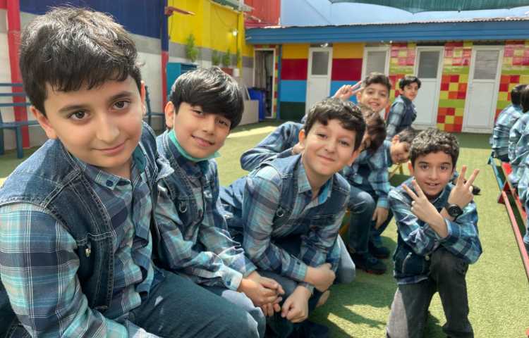 :جشن خودکار ویژه دانش آموزان پایه سوم 9