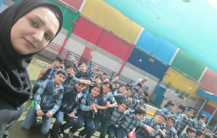 :جشن خودکار و شروعی نو با نوشتن خودکار برای پسران توانمند علوی 1