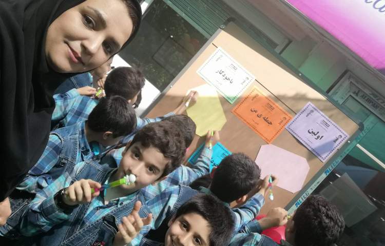 :جشن خودکار و شروعی نو با نوشتن خودکار برای پسران توانمند علوی 2