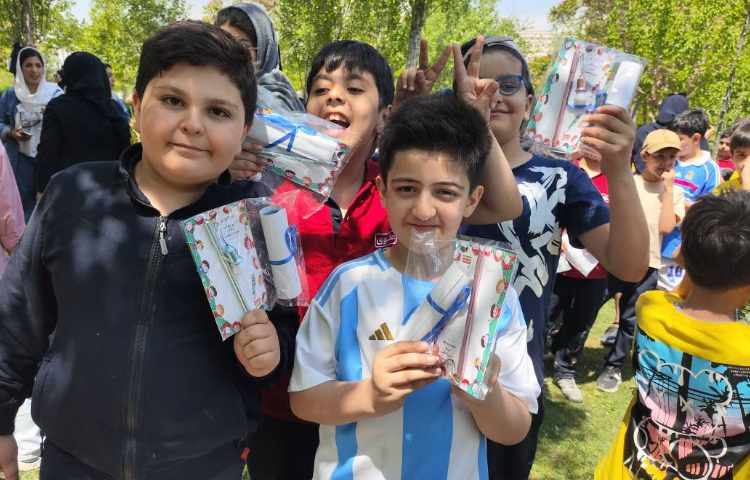 جشن خودکار و شروعی نو با نوشتن خودکار ویژه پایه سوم 2