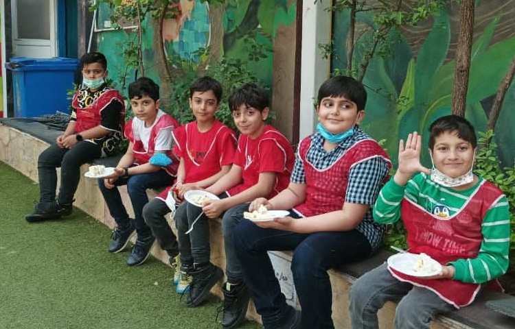 جشن خودکار پسران پر تلاش پایه سوم 11