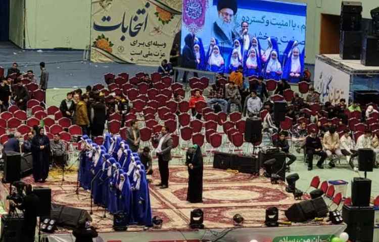 جشن رای اولی ها در استادیوم آزادی 3