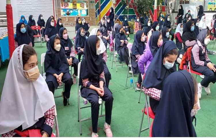 جشن روز دانش آموز گلهای دوره دوم 12