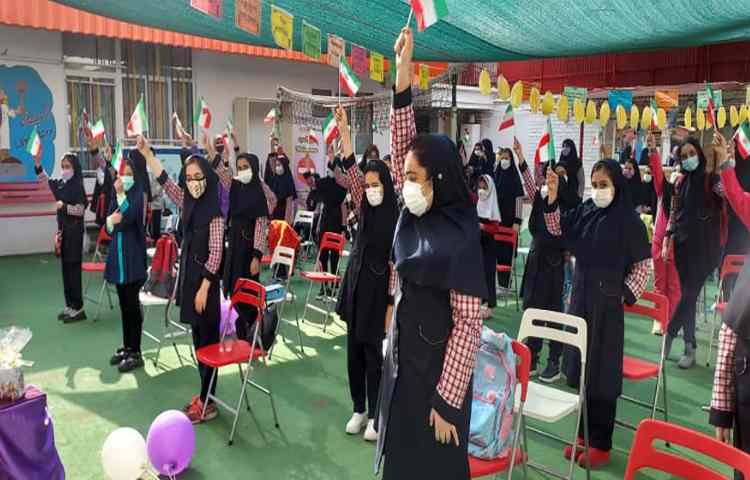 جشن روز دانش آموز گلهای دوره دوم 6