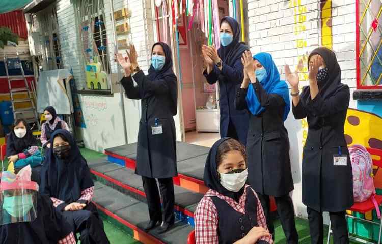 جشن روز دانش آموز گلهای دوره دوم 8