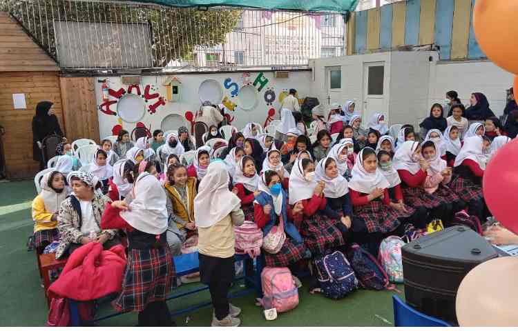 جشن روز دانش اموز 5