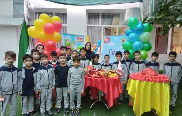 جشن روز دانش اموز 8
