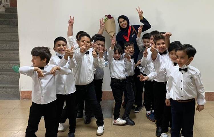 جشن سلام دبستان و الفبا دبستان علوی 9