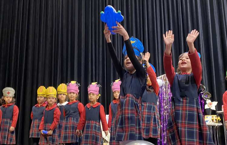 جشن سلام دبستان و الفبا 8