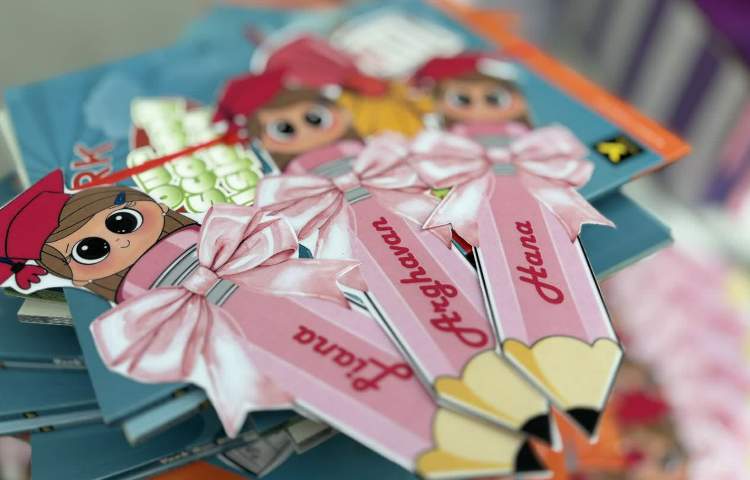 جشن شروع کتاب Our Discovery Island 1 2