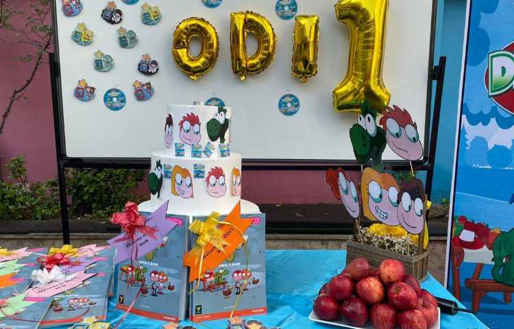 جشن شروع کتاب ODI 1 5