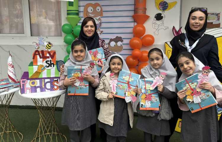 جشن شروع کتاب Our Discovery Island 1 7