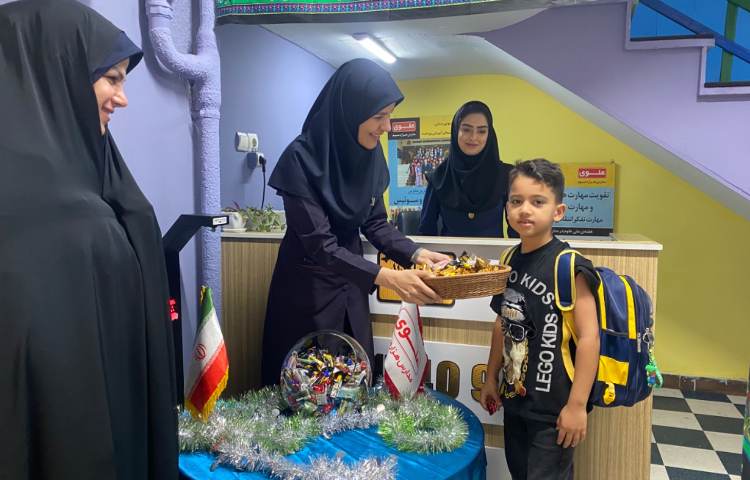 : جشن شکرگزاری و شادمانی برای کنار هم بودنمان 6