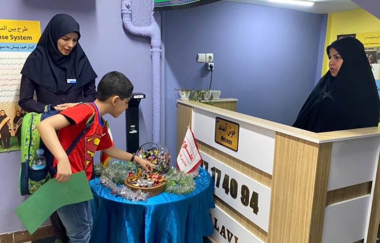 : جشن شکرگزاری و شادمانی برای کنار هم بودنمان 8