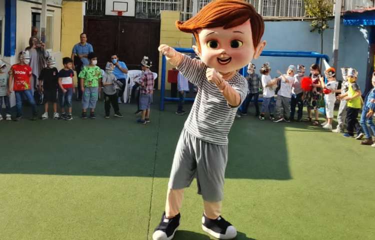 جشن شکوفه های دانش آموزان اول دبستان علوی 10