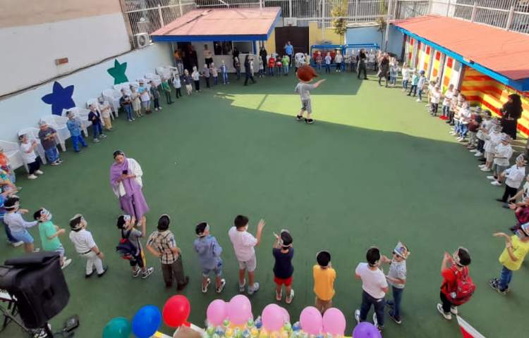 جشن شکوفه های دانش آموزان اول دبستان علوی 21