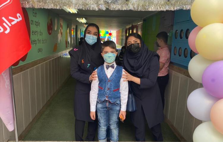 جشن شکوفه ها (سال تحصیلی1401-1400) 19