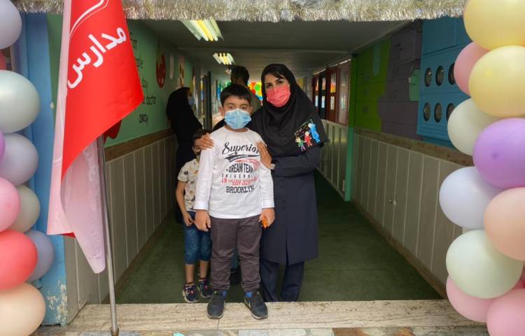 جشن شکوفه ها (سال تحصیلی1401-1400) 7