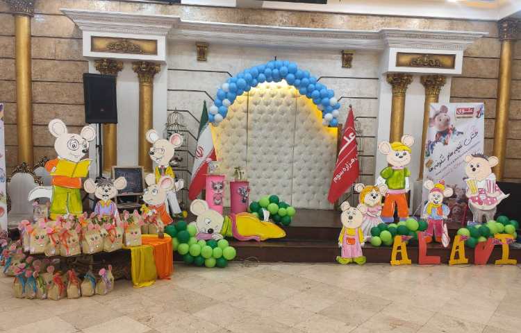 جشن شکوفه ها و غنچه ها