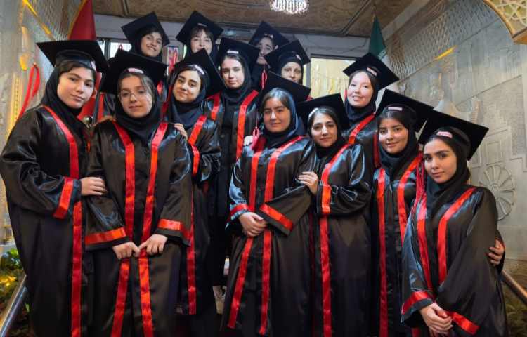 جشن فارغ التحصیلی دانش آموزان پایه دوازدهم 2