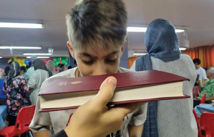 جشن فارغ التحصیلی پایه ششم دبستان علوی 25