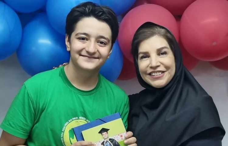 جشن فارغ التحصیلی پایه ششم دبستان علوی 27