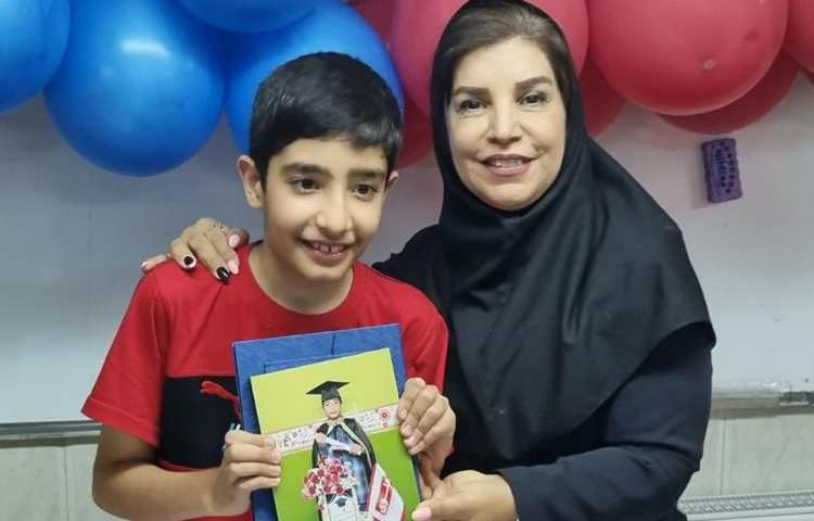 جشن فارغ التحصیلی پایه ششم دبستان علوی 34