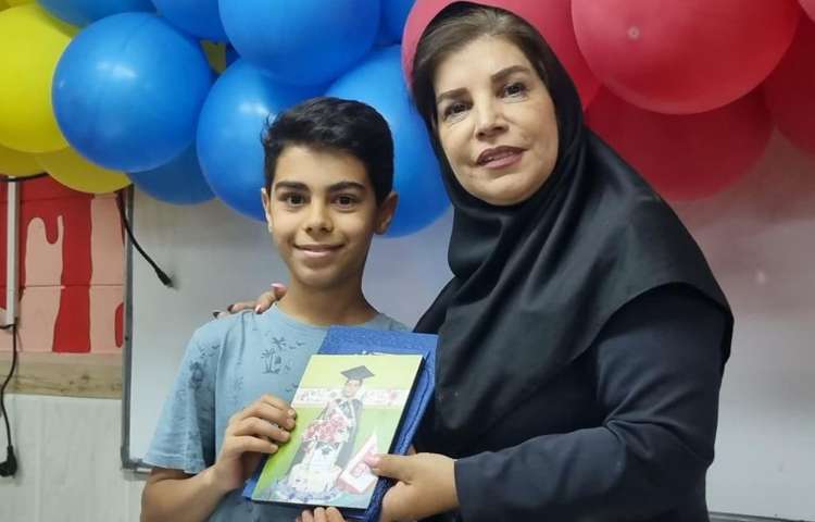 جشن فارغ التحصیلی پایه ششم دبستان علوی 45