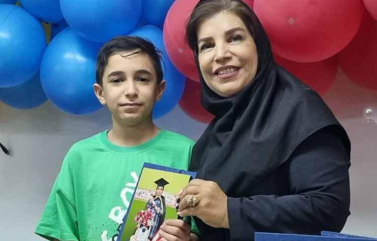 جشن فارغ التحصیلی پایه ششم دبستان علوی 46