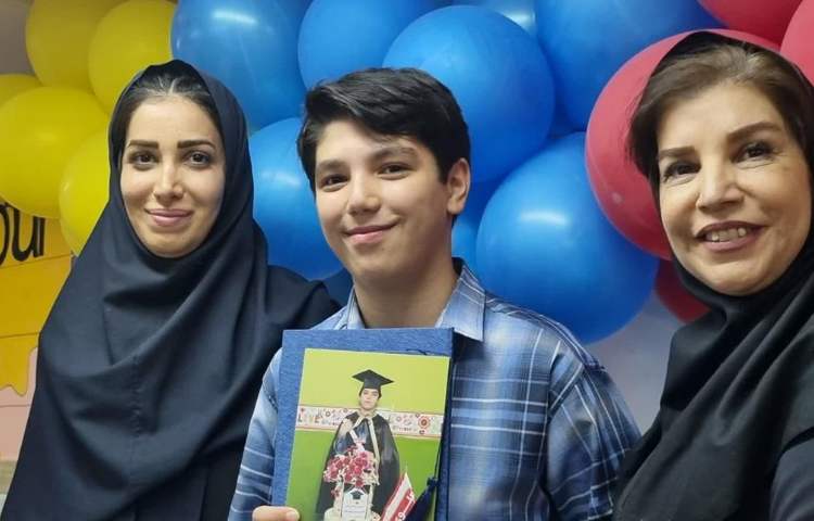 جشن فارغ التحصیلی پایه ششم دبستان علوی 51