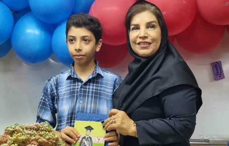 جشن فارغ التحصیلی پایه ششم دبستان علوی 54