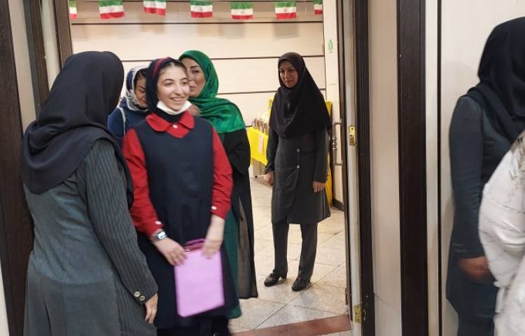 جشن فارغ التحصیلی پایه ششم 7