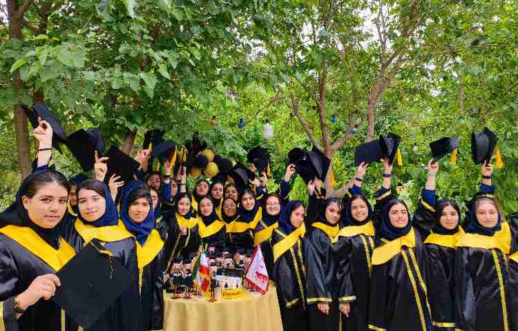 جشن فارغ التحصیلی پایه نهم 5