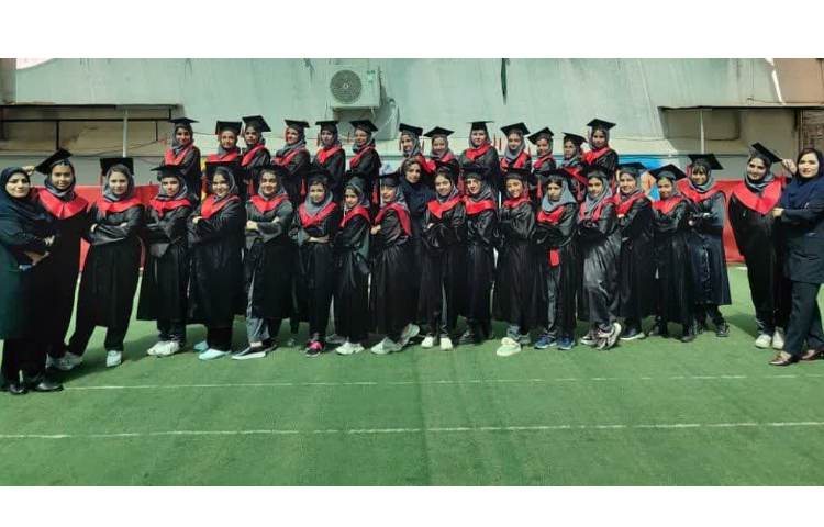 جشن فارغ التحصیلی 1