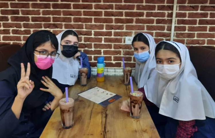 جشن فارغ التحصیلی 7