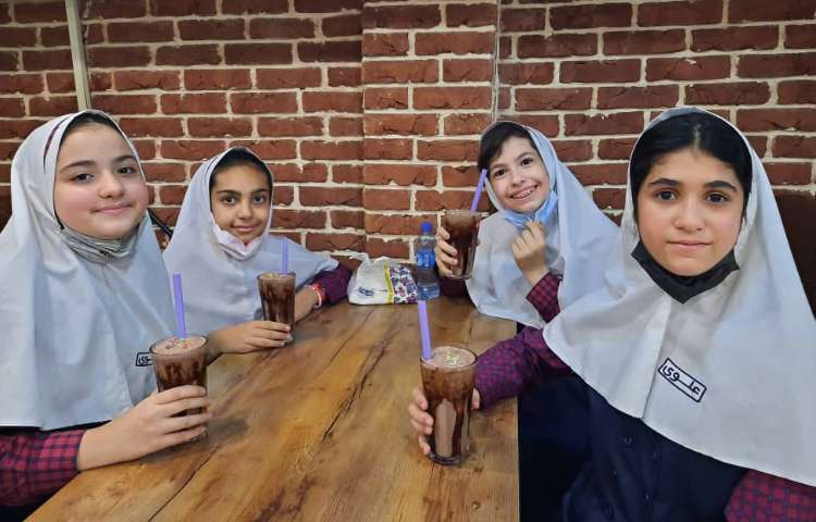 جشن فارغ التحصیلی 8