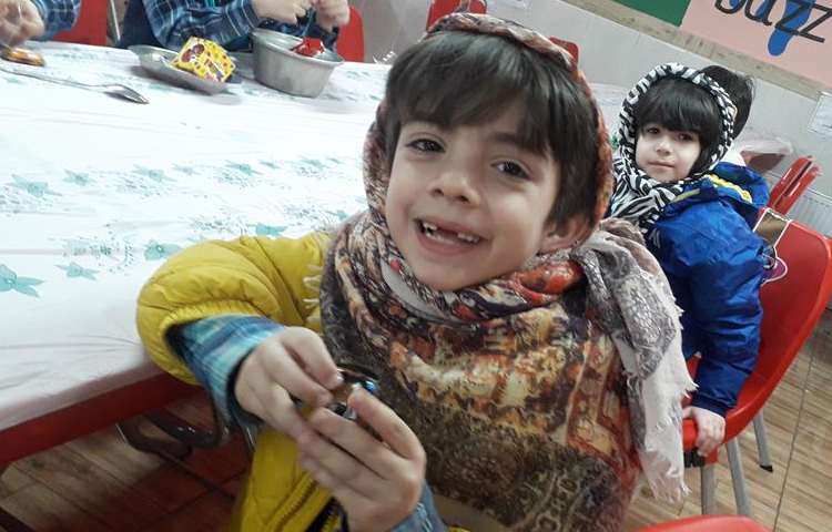 جشن قاشق زنی و چهارشنبه سوری پیش دبستان علوی 18