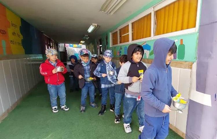 جشن قاشق زنی و چهارشنبه سوری پیش دبستان علوی 31