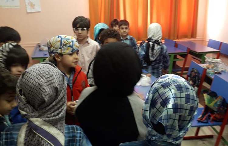 جشن قاشق زنی و چهارشنبه سوری پیش دبستان علوی 7