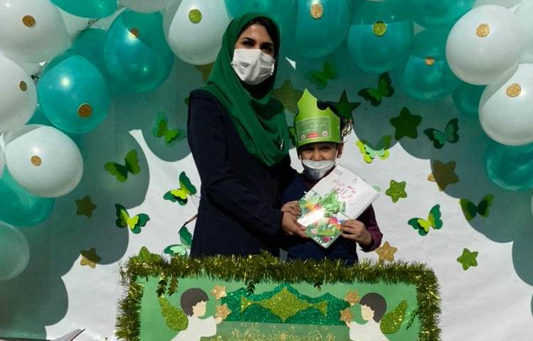 جشن قرآن دانش آموزان پایه اول دبستان 10