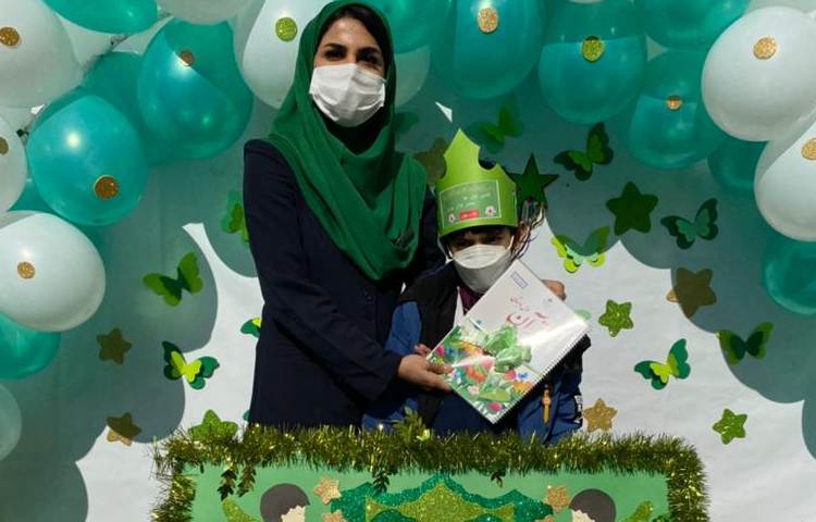 جشن قرآن دانش آموزان پایه اول دبستان 12