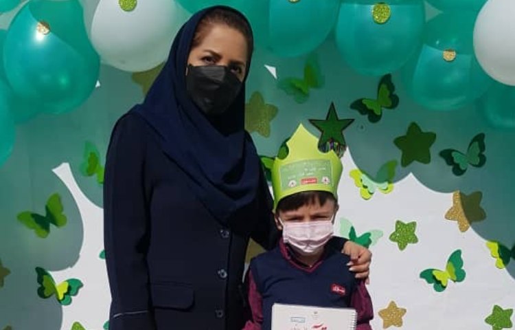 جشن قرآن دانش آموزان پایه اول دبستان 12